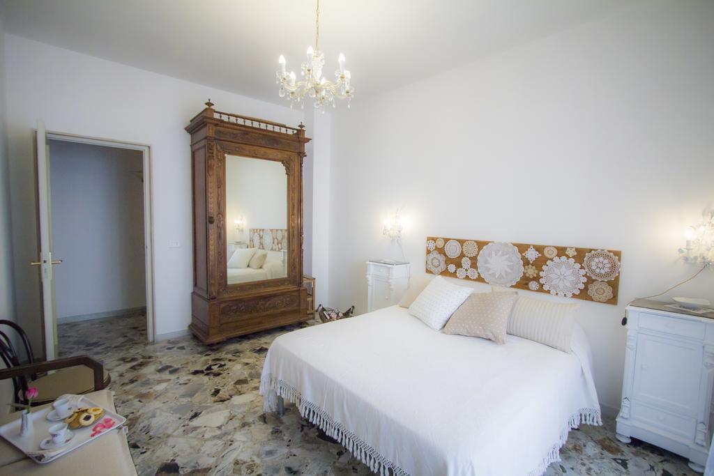 Bari Grand Central Apartment Dış mekan fotoğraf
